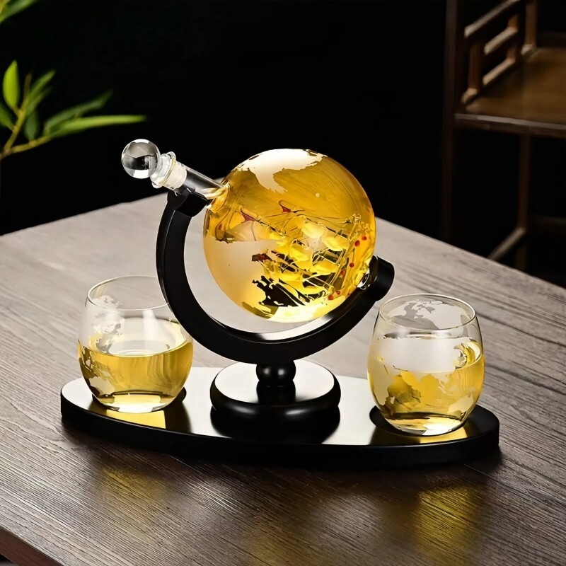 مجموعة إبريق نبيذ زجاجي مزخرف  - مراجعة Decanter Globe Set وسعره